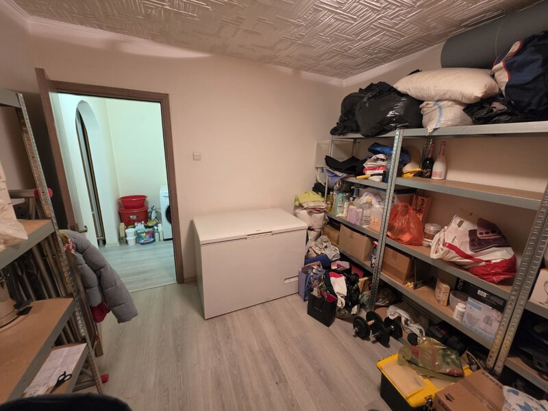 Costin Georgian, pe Barajul Bistritei, 10 minute metrou, parter,centrala