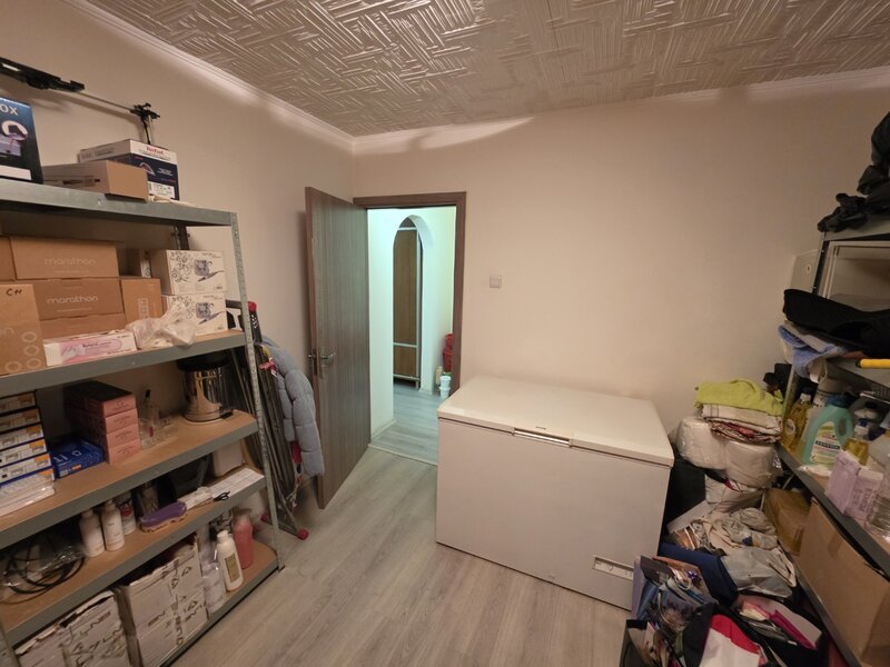 Costin Georgian, pe Barajul Bistritei, 10 minute metrou, parter,centrala