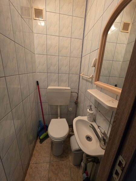 Costin Georgian, pe Barajul Bistritei, 10 minute metrou, parter,centrala