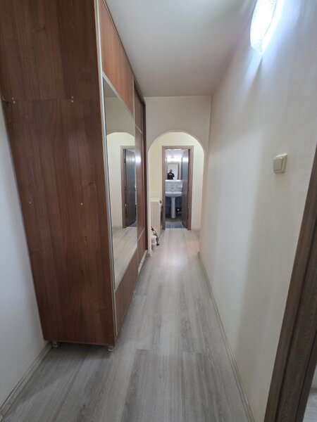 Costin Georgian, pe Barajul Bistritei, 10 minute metrou, parter,centrala